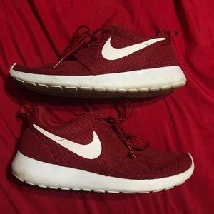 Nike Roshes